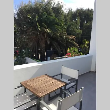 House Phos Apartment Naousa (Paros)