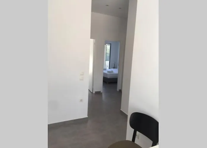 House Phos * Naoussa